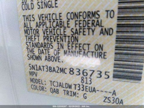 Used 2021 Nissan Rogue SV image 25