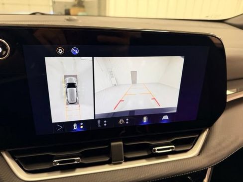 Certified 2025 Chevrolet Equinox LT w/ Safety and Technology Package AWD/4WD image 13