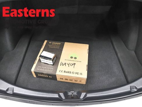 Used 2018 Tesla Model 3 Long Range image 9