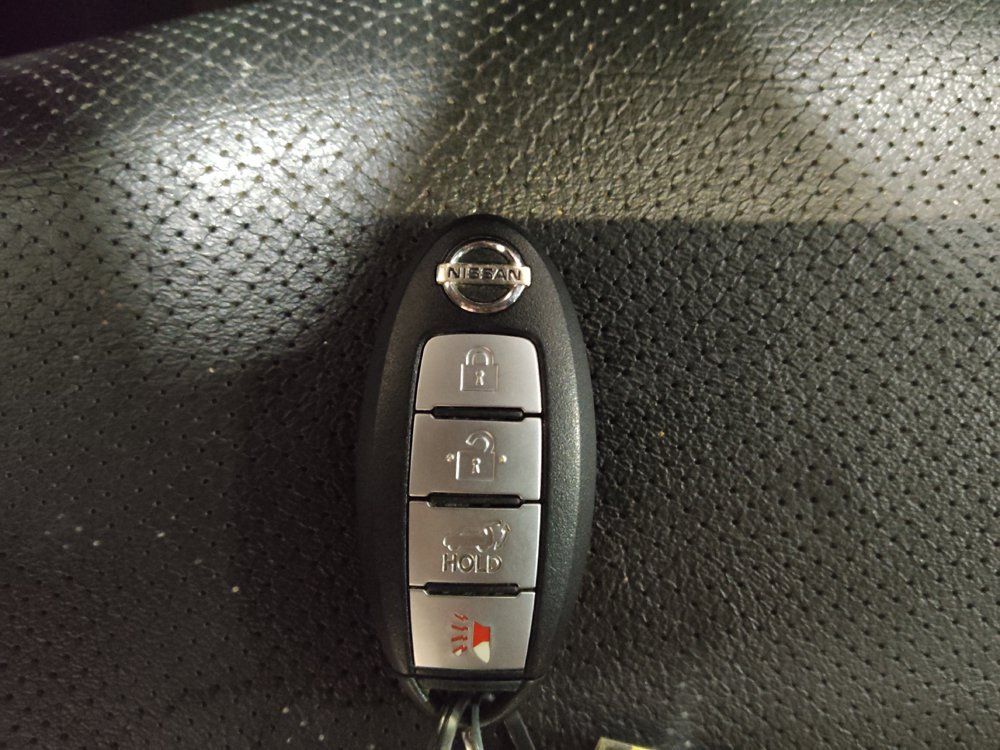 Used 2015 Nissan Rogue SL w/ SL Premium Package AWD/4WD image 32