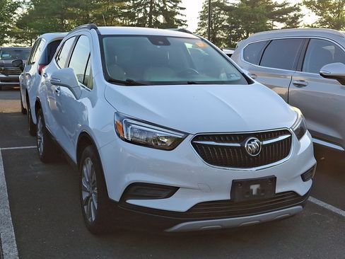 Used 2019 Buick Encore Preferred FWD image 5