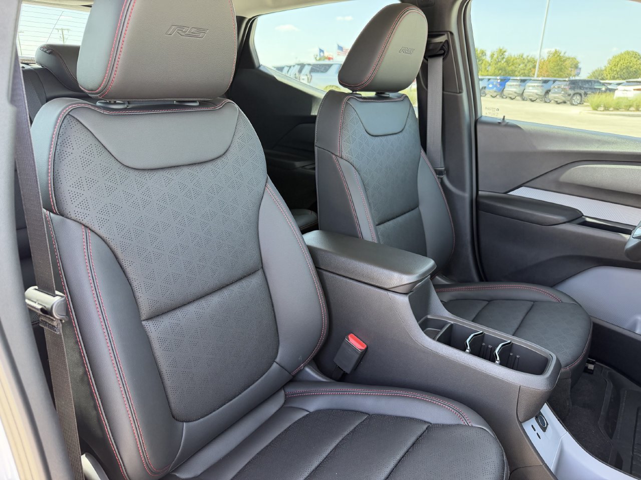 New 2027 Chevrolet Bolt RS w/ Technology Package FWD image 23