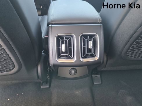New 2025 Kia Sorento EX w/ EX Panoramic Sunroof Package image 13
