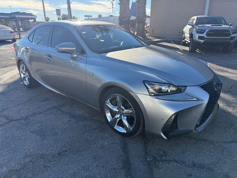 Used 2019 Lexus IS 350 F Sport image 10