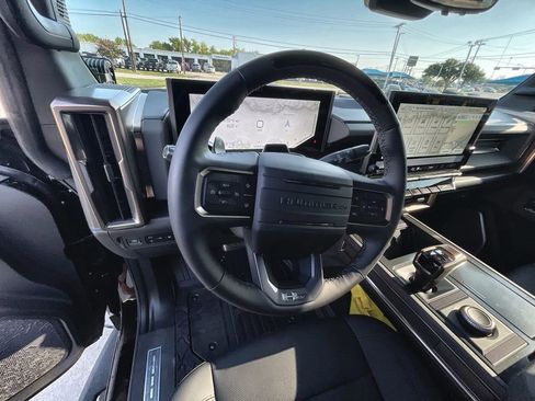 New 2025 GMC Hummer EV 3X w/ LPO, Sport Package image 16