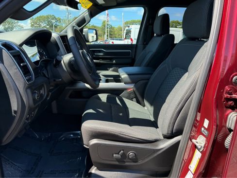 Used 2025 RAM 1500 Big Horn image 14