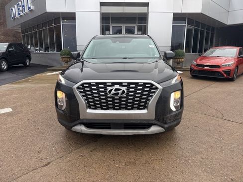 Used 2020 Hyundai Palisade SE image 2