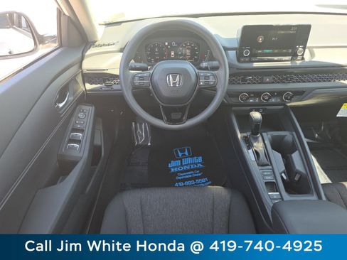 Used 2025 Honda Accord LX image 22