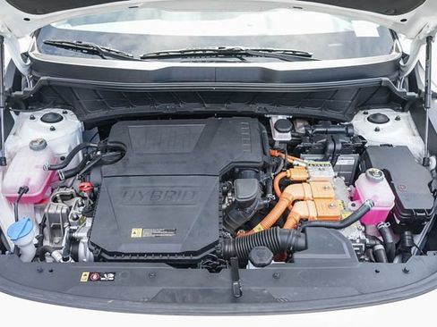 Certified 2025 Kia Niro EX FWD image 28