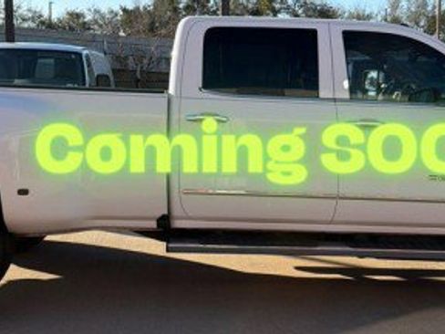 Used 2016 GMC Sierra 3500 Denali w/ Duramax Plus Package image 8