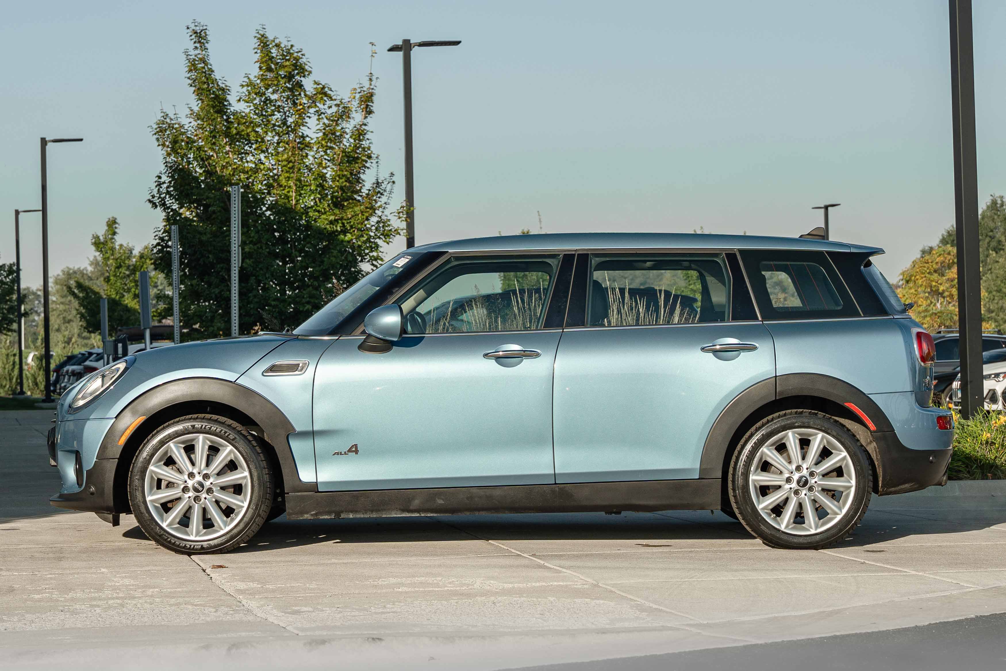 Used 2017 MINI Cooper Clubman ALL4 AWD/4WD image 6
