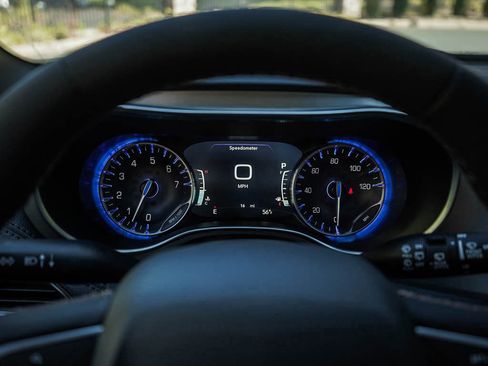 New 2026 Chrysler Pacifica Pinnacle image 23