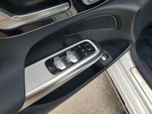 Certified 2025 Mercedes-Benz E 350 Sedan image 19