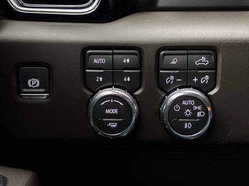 New 2026 GMC Sierra 1500 Denali AWD/4WD image 23