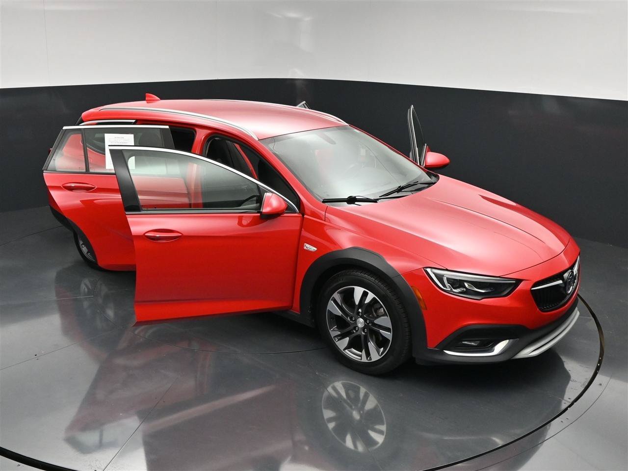 Used 2018 Buick Regal Preferred w/ Sights and Sounds Package AWD/4WD image 36