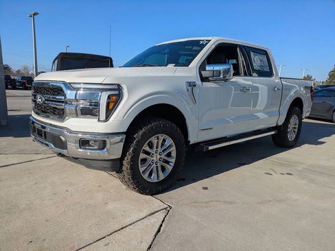 New 2025 Ford F150 Lariat w/ Equipment Group 501A Mid image 7