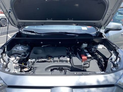 Certified 2025 Toyota RAV4 LE FWD image 16