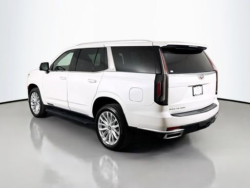 Used 2022 Cadillac Escalade Luxury AWD/4WD image 5