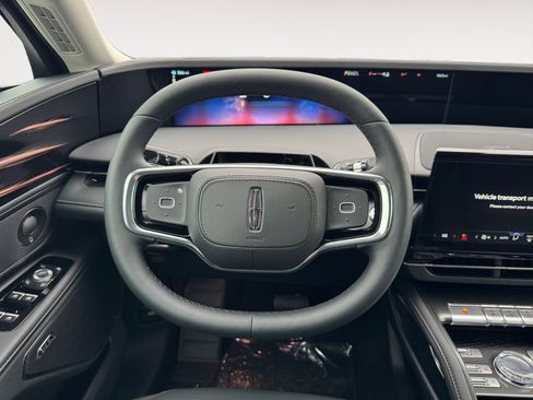 New 2026 Lincoln Nautilus Reserve image 15