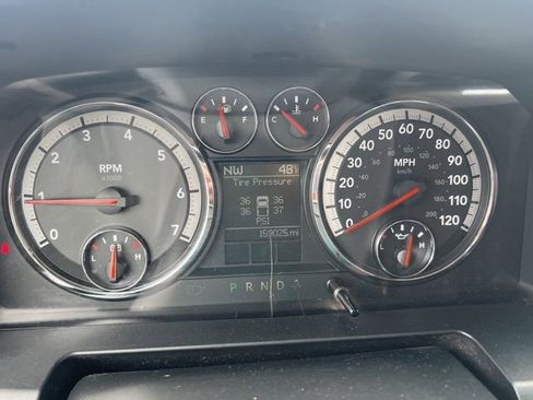 Used 2012 RAM 1500 Big Horn w/ Luxury Group image 10