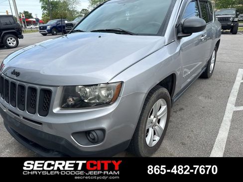 Used 2015 Jeep Compass Sport w/ Power Value Group image 1
