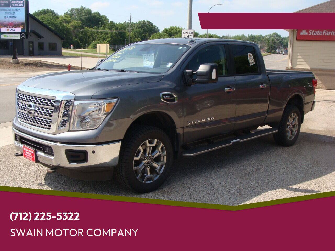 Used 2018 Nissan Titan SV w/ SV Convenience Package AWD/4WD image 1