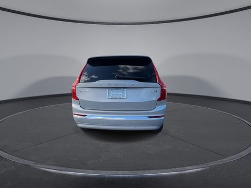 Used 2023 Volvo XC90 B6 Ultimate w/ Protection Package Premier AWD/4WD image 8