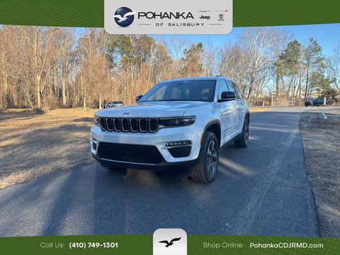 Used 2023 Jeep Grand Cherokee 4WD 4xe image 1