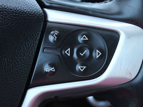 Used 2024 GMC Terrain SLT FWD image 31