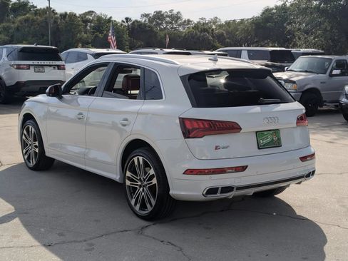 Used 2019 Audi SQ5 Premium Plus w/ Premium Plus Package AWD/4WD image 2