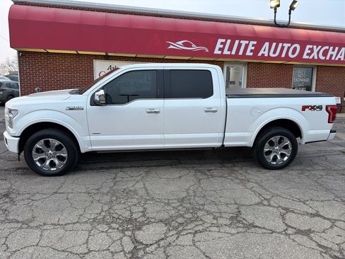 Used 2017 Ford F150 Platinum w/ Equipment Group 701A Luxury image 3
