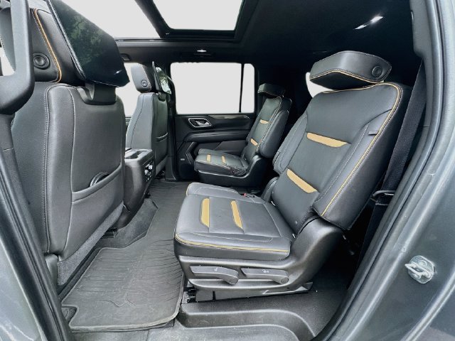 Used 2021 GMC Yukon XL AT4 w/ AT4 Premium Plus Package AWD/4WD image 26