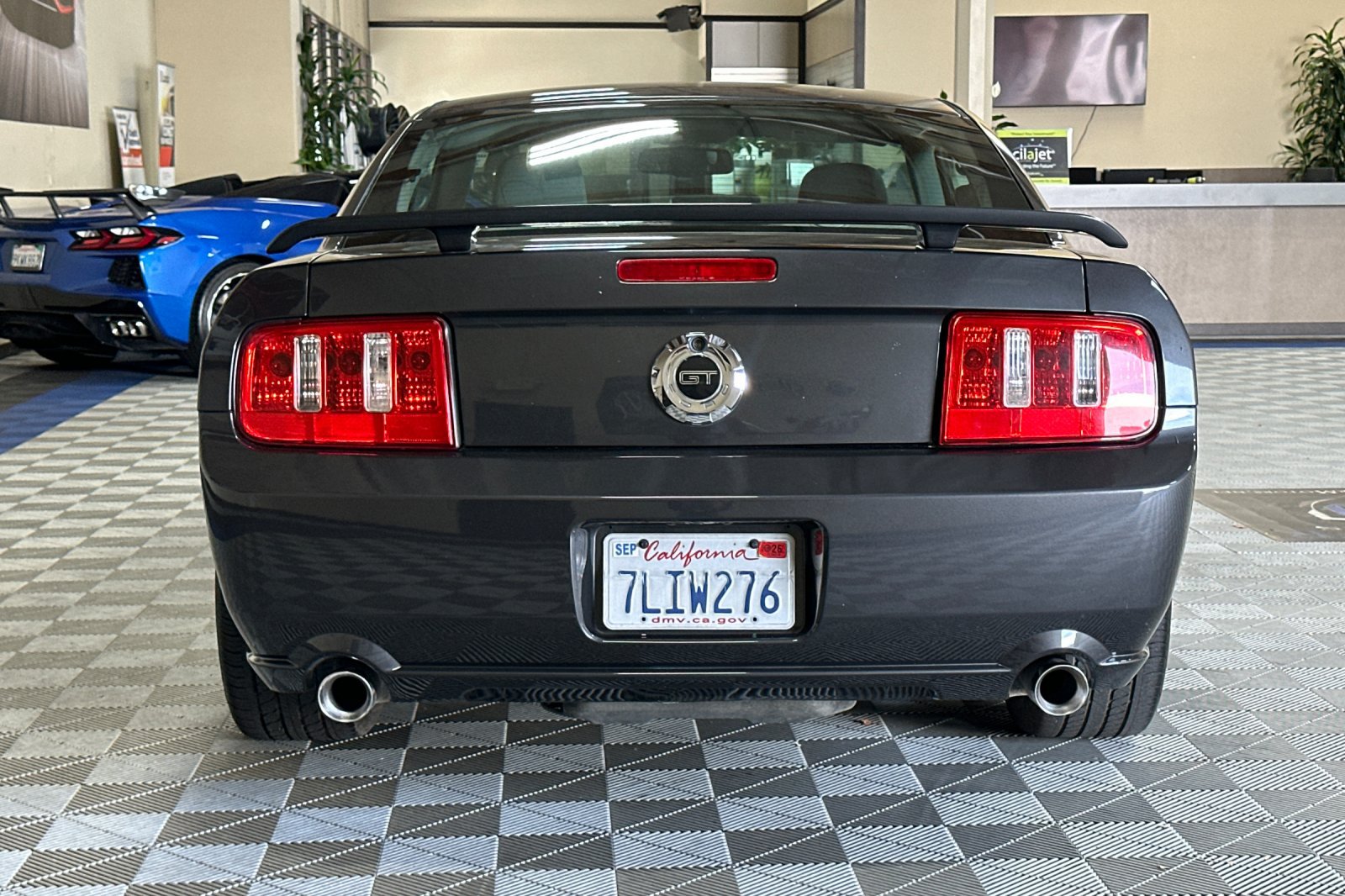 Used 2008 Ford Mustang GT RWD image 5