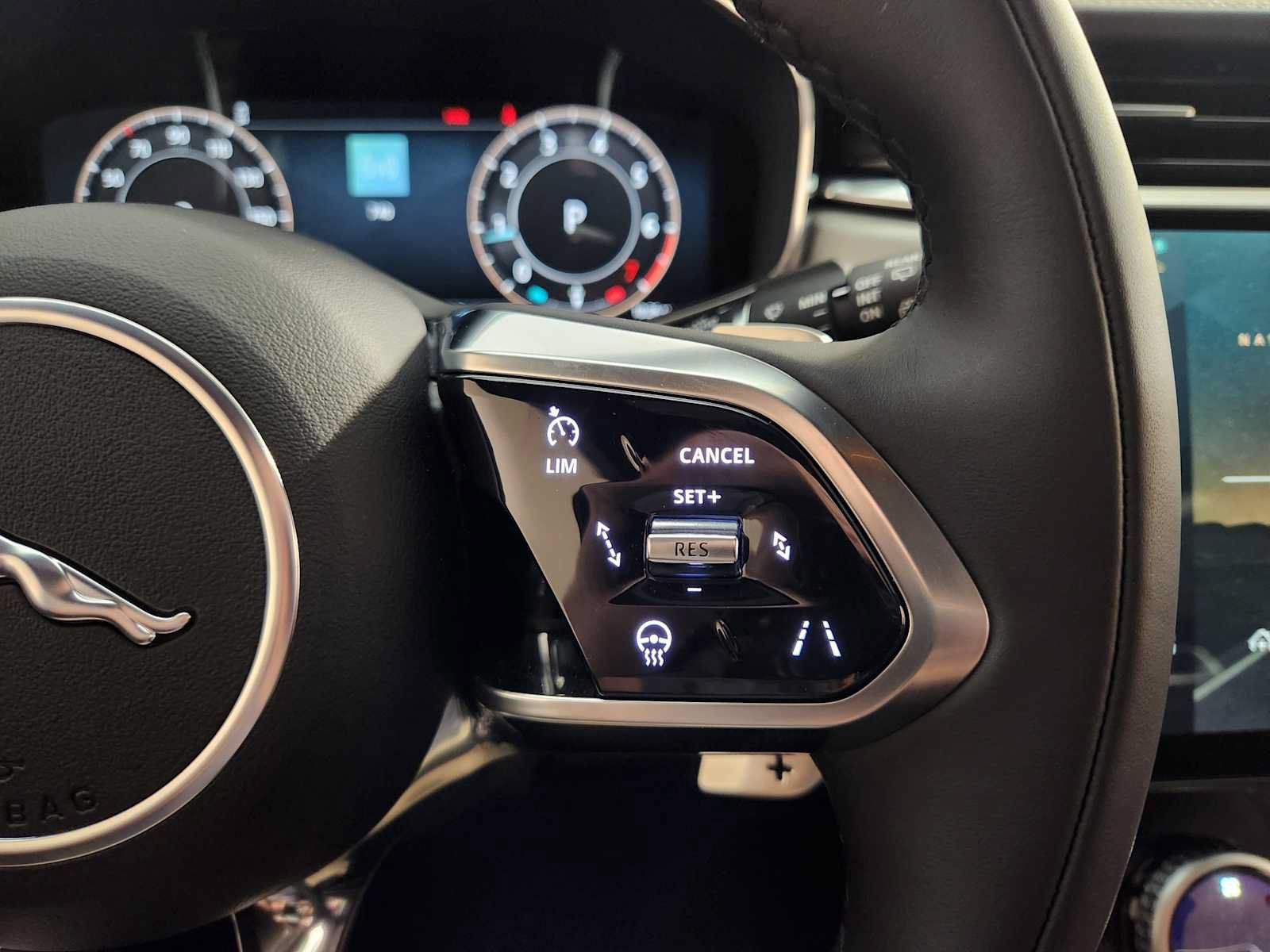 New 2026 Jaguar F-PACE R-Dynamic S AWD/4WD image 46