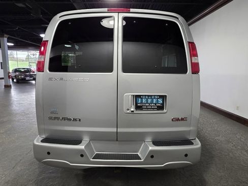 Used 2019 GMC Savana 2500 Extended w/ Enhanced Convenience Package image 5