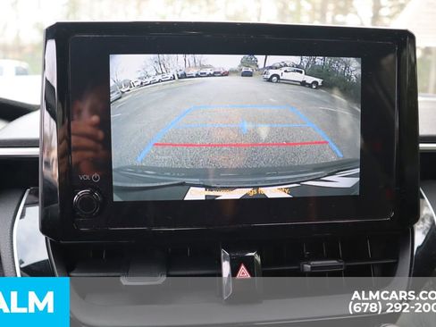 Used 2023 Toyota Corolla SE image 32