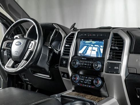 Used 2019 Ford F250 Lariat w/ Lariat Ultimate Package image 23