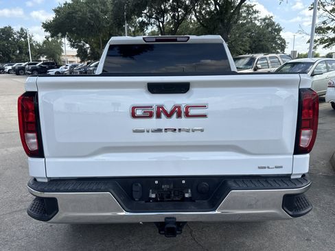 Used 2024 GMC Sierra 1500 SLE AWD/4WD image 10