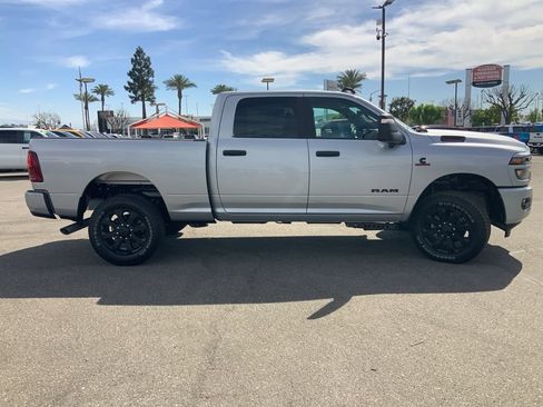 New 2026 RAM 2500 Big Horn AWD/4WD image 4