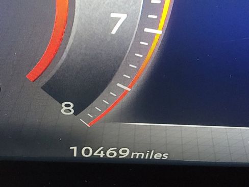 Used 2025 Nissan Kicks SR image 14