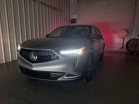 Used 2023 Acura MDX w/ Technology Package FWD image 8