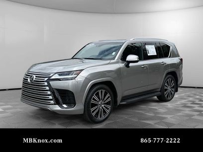 Used 2024 Lexus LX 600 4WD w/ Luxury Package