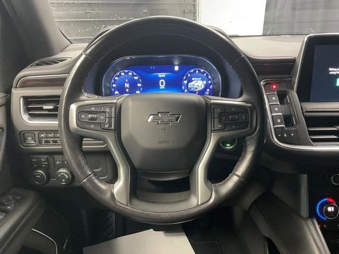 Used 2023 Chevrolet Suburban Z71 w/ Luxury Package image 18