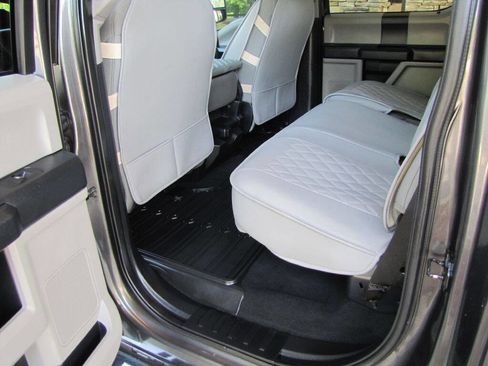 Used 2020 Ford F250 XL w/ STX Appearance Package image 18