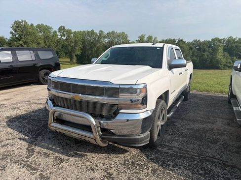 Used 2016 Chevrolet Silverado 1500 LT RWD image 2