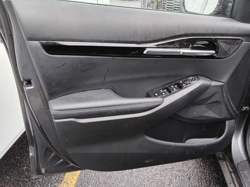 Used 2024 Kia Seltos S FWD image 9