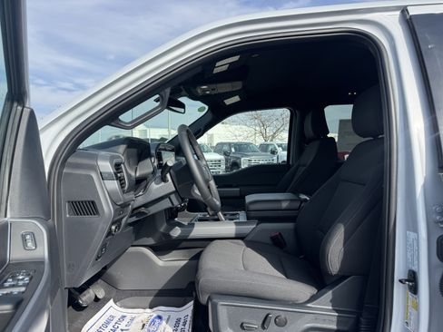 New 2025 Ford F150 XLT w/ Equipment Group 302A MID image 5