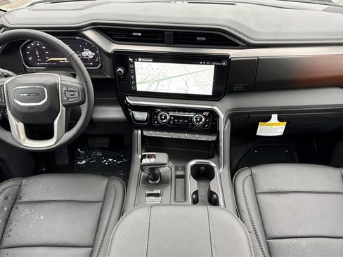 New 2026 GMC Sierra 1500 Denali w/ Denali Reserve Package image 15