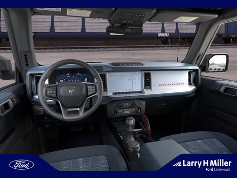 New 2026 Ford Bronco Heritage Edition AWD/4WD image 9