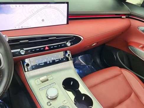 Used 2026 Genesis GV70 2.5T Sport Prestige image 44